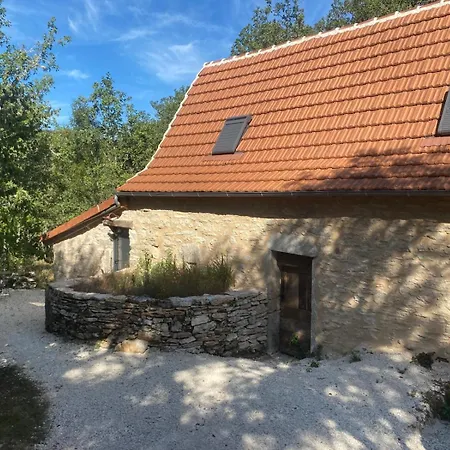 Paradis Secret -bain Et Sauna Nordique