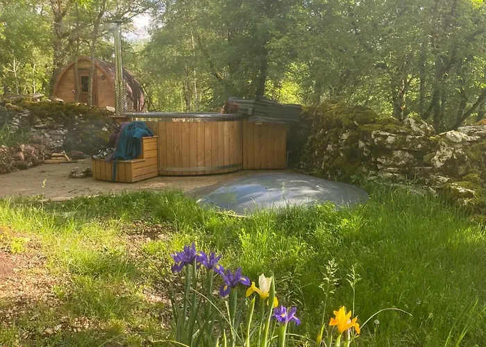 Paradis Secret -bain Et Sauna Nordique * Saint-Chels