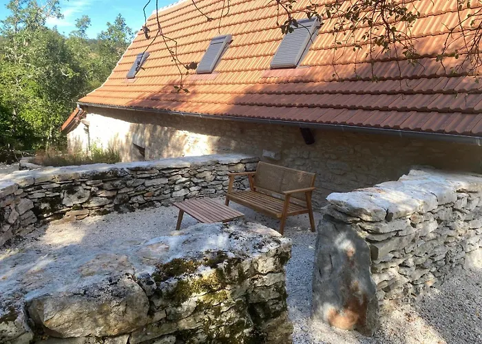 Paradis Secret -bain Et Sauna Nordique * Saint-Chels